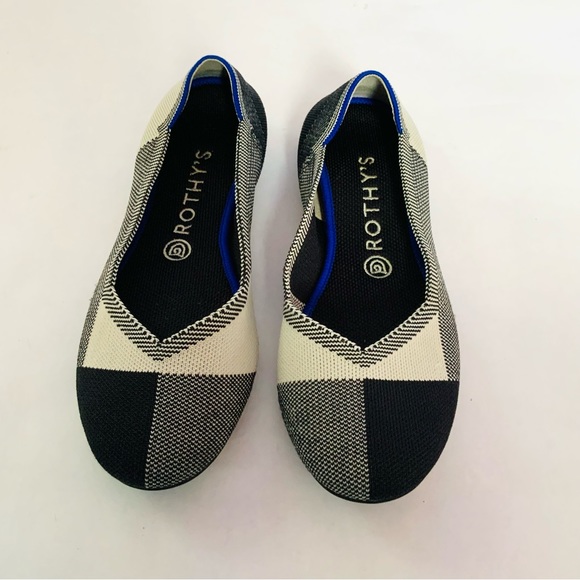 Rothy’s Flats with Rounded Toe - Picture 3 of 6